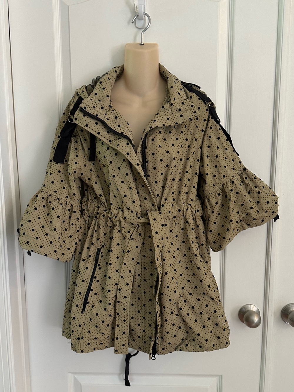 RED Valentino Tan Black Polka Dot Hooded Parka Jacket Balloon Sleeve Italy